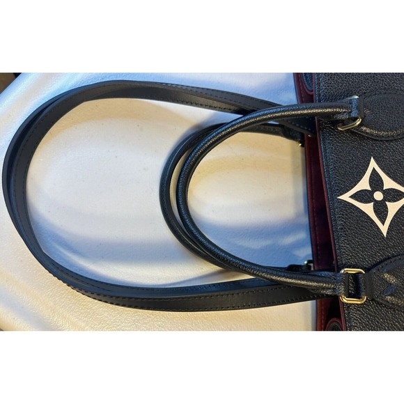 LOUIS VUITTON ON THE GO MM TOTE BAG BICOLOR EMPREINTE LEATHER M45495 - Picture 16 of 16